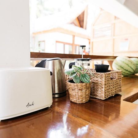 Higala Hostel Siargao 제너럴 루나 외부 사진