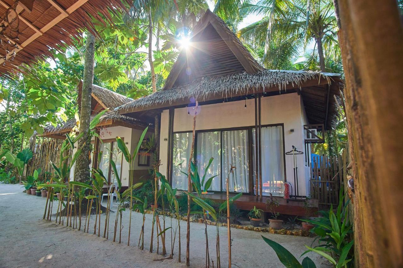 Higala Hostel Siargao 제너럴 루나 외부 사진