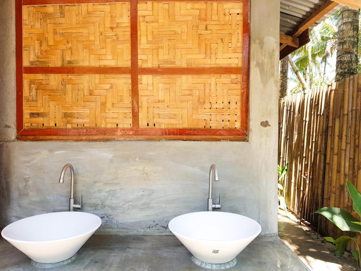 Higala Hostel Siargao 제너럴 루나 외부 사진