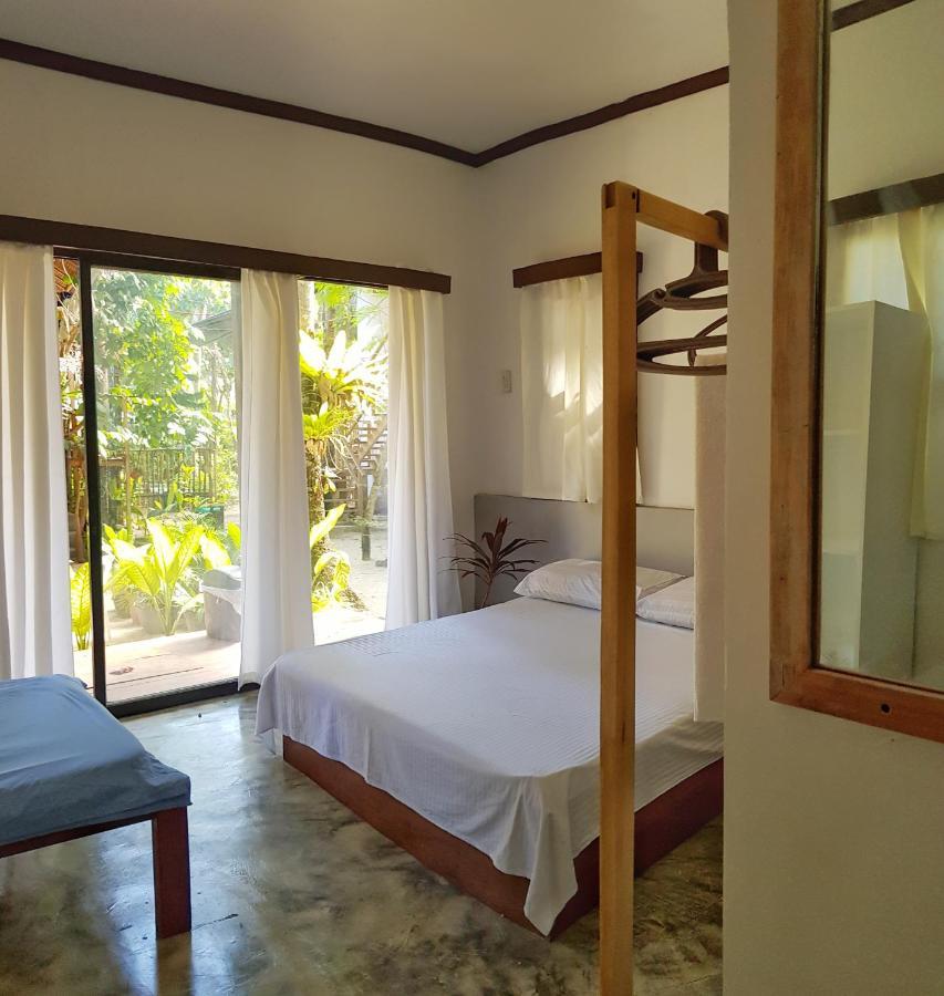 Higala Hostel Siargao 제너럴 루나 외부 사진