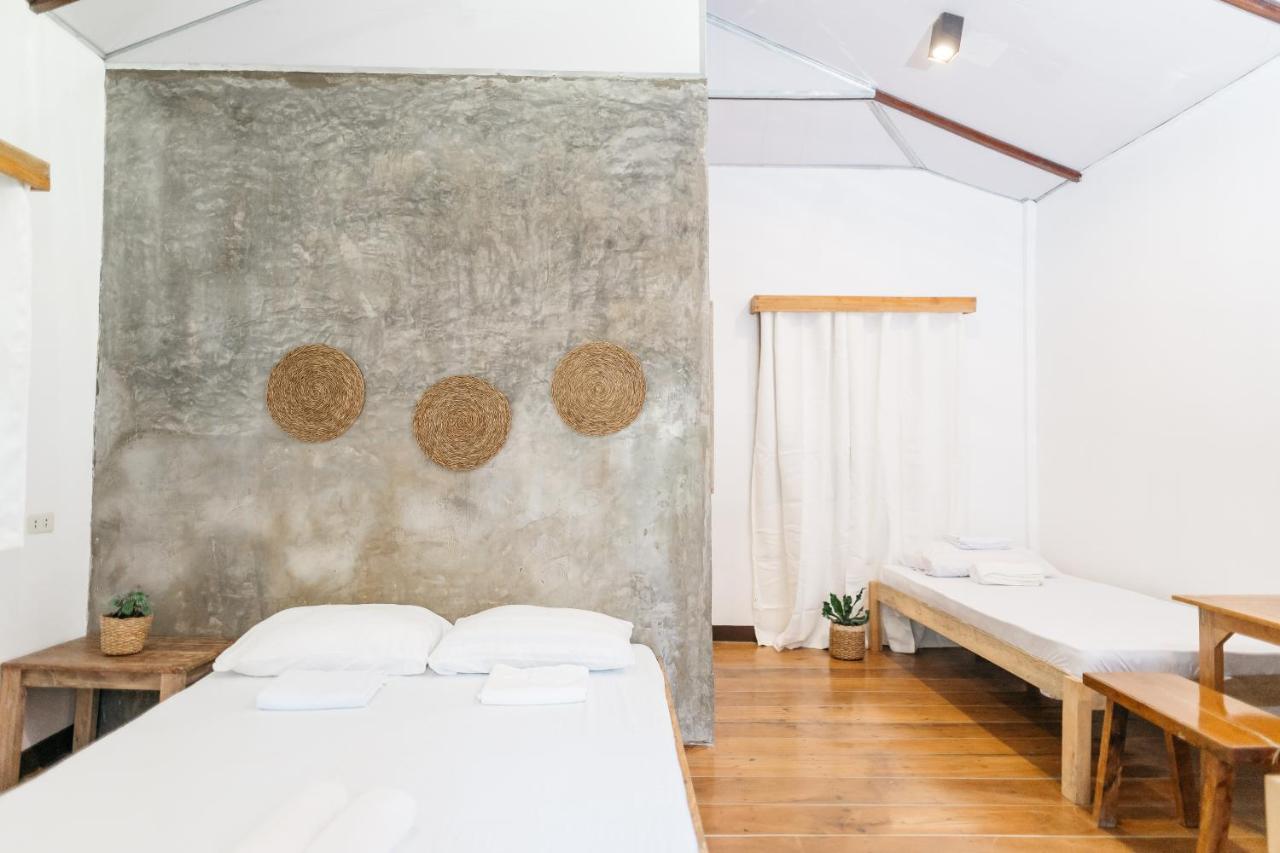 Higala Hostel Siargao 제너럴 루나 외부 사진